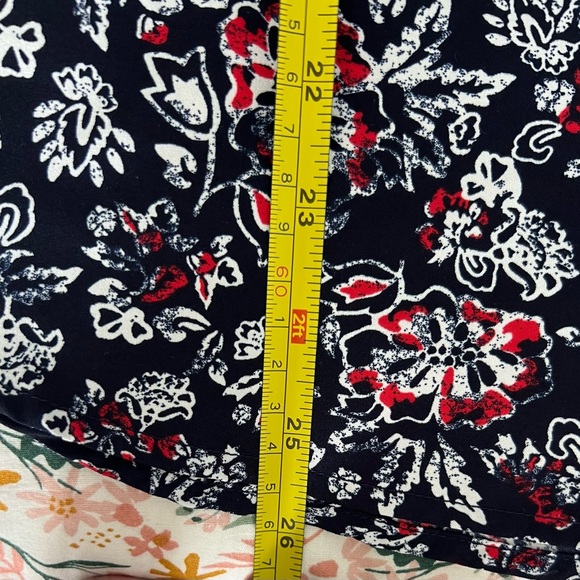 Faded Glory Women's Blue red white Floral Paisley Sleeveless Tank Top Size M - Picture 7 of 8